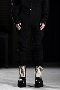 画像をギャラリービューアに読み込む, thom/krom OVER LOCKED SKINNY TROUSERS / STRETCH KNIT DENIM (BLACK)