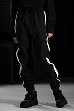 画像をギャラリービューアに読み込む, thom/krom SIDE LINE JOGGER PANTS / ELASTIC VISCOSE NYLON (BLACK)