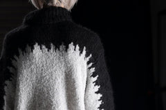 画像をギャラリービューアに読み込む, thom/krom MOCK NECK KNIT PULLOVER / ALPACA WOOL (BLACK x GREY)