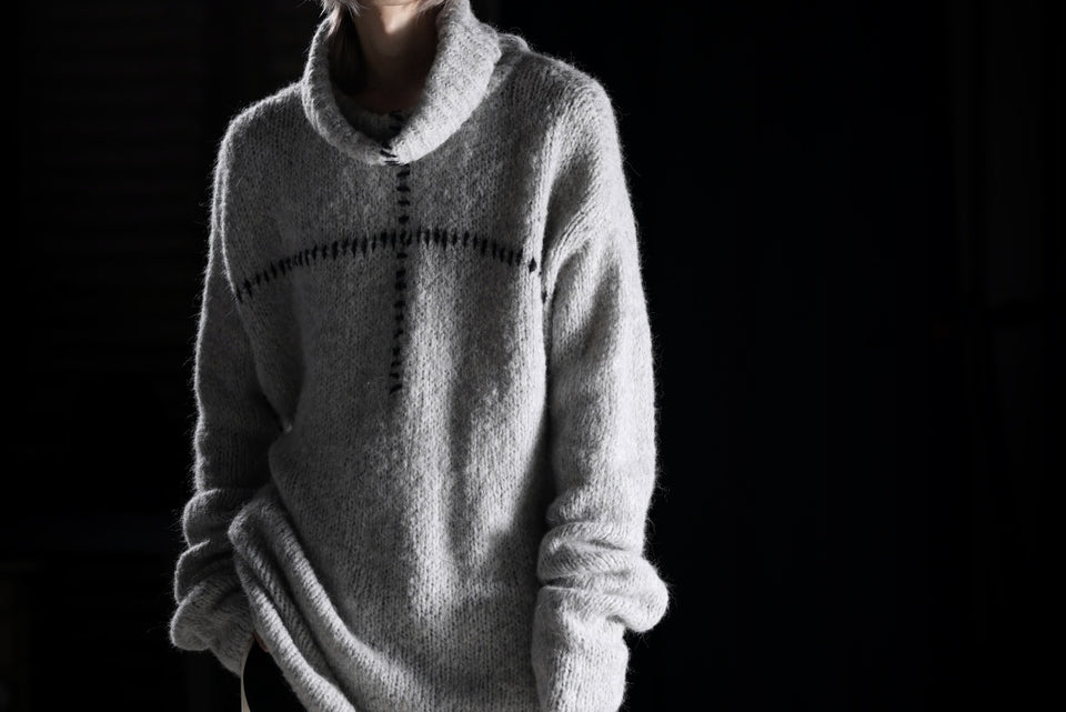 画像をギャラリービューアに読み込む, thom/krom HIGH COLLAR KNIT PULLOVER / ALPACA WOOL (LIGHT GREY)