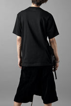 画像をギャラリービューアに読み込む, OBLADI POCKET BAG T-SHIRT (BLACK)