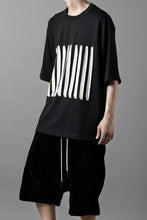 画像をギャラリービューアに読み込む, OBLADI BARCODE T SHIRT IN BLACK (BLACK)