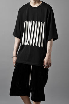 画像をギャラリービューアに読み込む, OBLADI BARCODE T SHIRT IN BLACK (BLACK)
