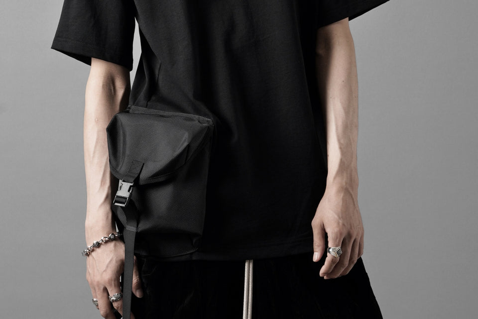 画像をギャラリービューアに読み込む, OBLADI POCKET BAG T-SHIRT (BLACK)