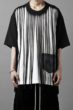 画像をギャラリービューアに読み込む, OBLADI TWO LAYER FRINGE CUT T SHIRT WITH JEANS POCKET (BLACK)
