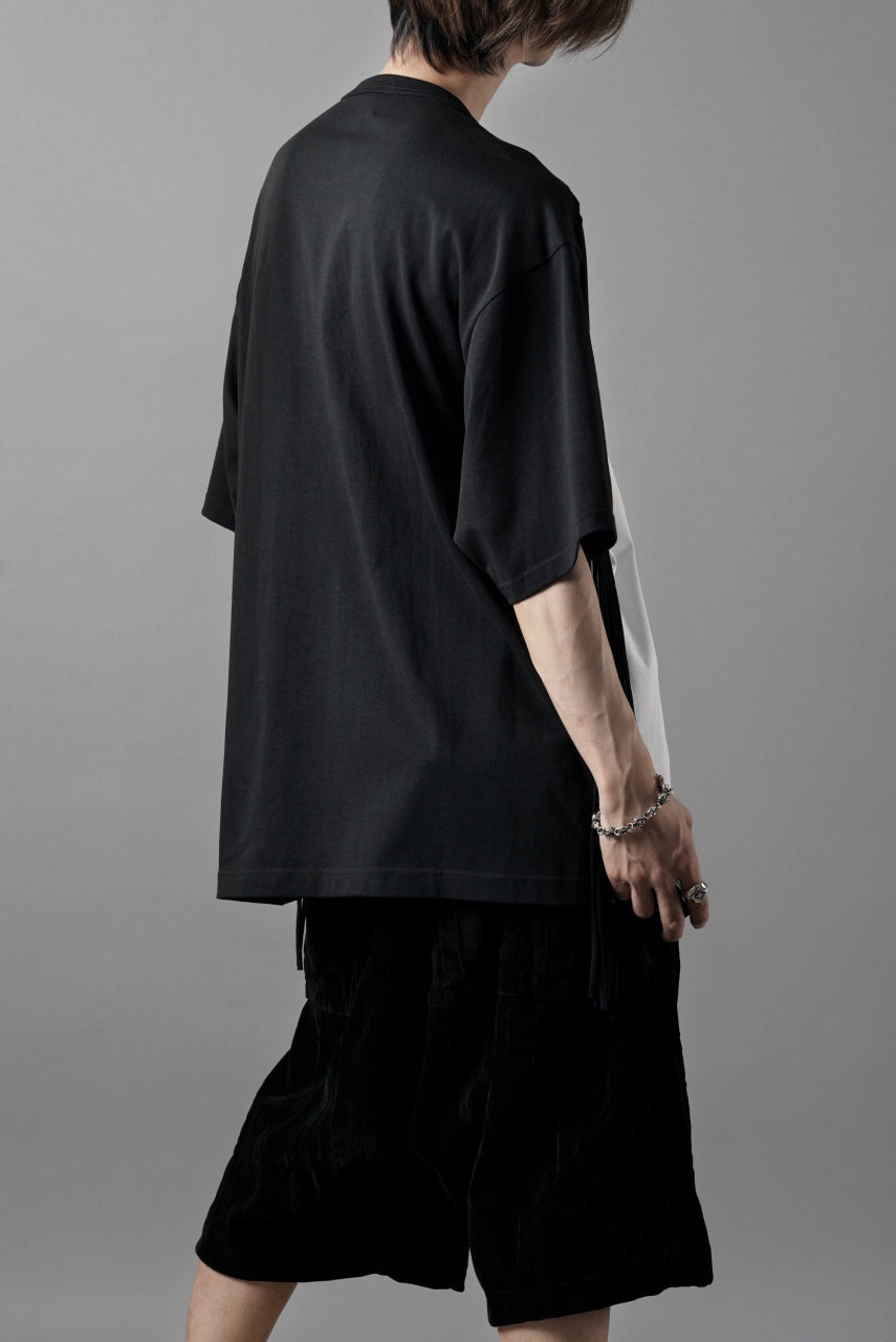 画像をギャラリービューアに読み込む, OBLADI TWO LAYER FRINGE CUT T SHIRT WITH JEANS POCKET (BLACK)