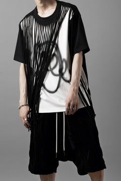 画像をギャラリービューアに読み込む, OBLADI TWO LAYER FRINGE CUT T SHIRT WITH AIRBRUSH PAINT (BLACK)