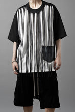 画像をギャラリービューアに読み込む, OBLADI TWO LAYER FRINGE CUT T SHIRT WITH JEANS POCKET (BLACK)