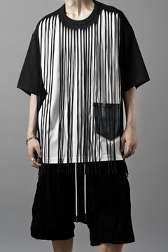 画像をギャラリービューアに読み込む, OBLADI TWO LAYER FRINGE CUT T SHIRT WITH JEANS POCKET (BLACK)