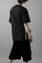 画像をギャラリービューアに読み込む, OBLADI POCKET BAG T-SHIRT- MOSS GREEN (BLACK)