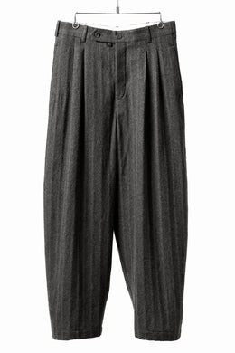 forme d'expression 2Tucked Baggy Pants (Grey)