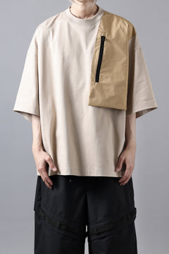 画像をギャラリービューアに読み込む, D-VEC x ALMOSTBLACK OVERSIZED ZIP POCKET SHORT T-SHIRT / HIGH TWIST COTTON S.R.G. (BEIGE)