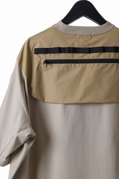 画像をギャラリービューアに読み込む, D-VEC x ALMOSTBLACK OVERSIZED ZIP POCKET SHORT T-SHIRT / HIGH TWIST COTTON S.R.G. (BEIGE)