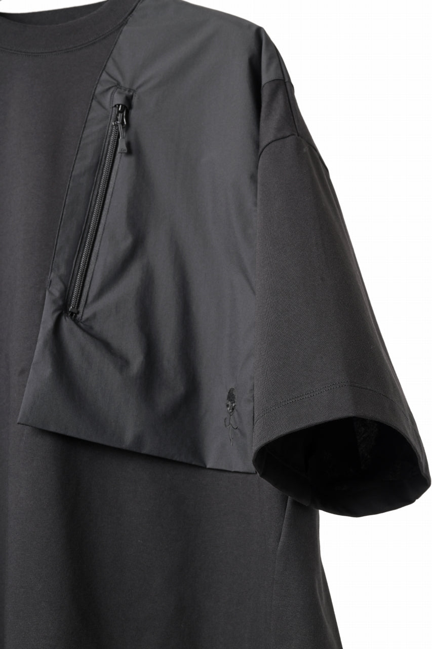 画像をギャラリービューアに読み込む, D-VEC x ALMOSTBLACK OVERSIZED ZIP POCKET SHORT T-SHIRT / HIGH TWIST COTTON S.R.G. (BLACK)