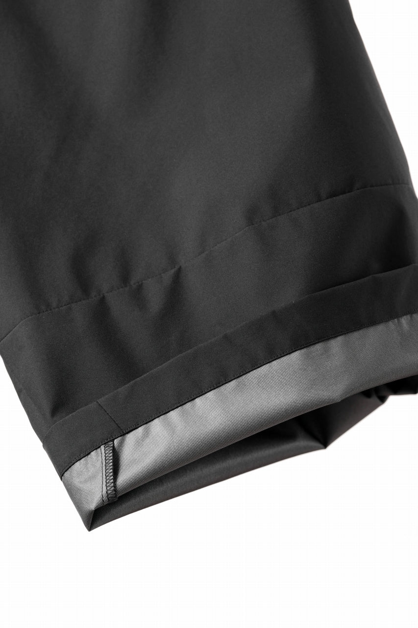 D-VEC x ALMOSTBLACK FISHING SHORT TROUSERS / WINDSTOPPER BY GORE-TEX LABS 3L S.R.G. (BLACK)