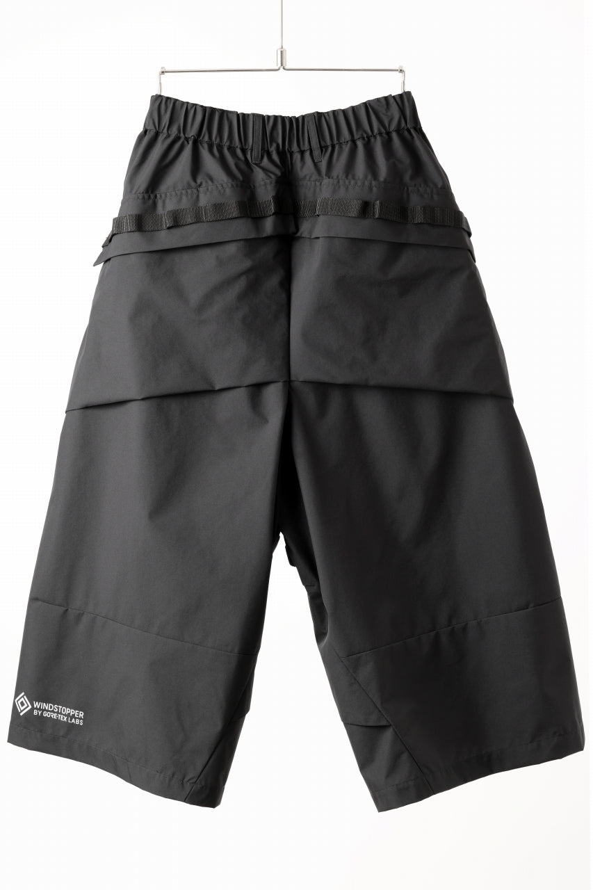 D-VEC x ALMOSTBLACK FISHING SHORT TROUSERS / WINDSTOPPER BY GORE-TEX LABS 3L S.R.G. (BLACK)