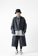画像をギャラリービューアに読み込む, D-VEC TECH DENIM WIDE CROPPED TROUSERS / STRETCH TWILL (INDIGO)
