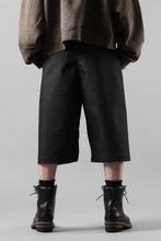 画像をギャラリービューアに読み込む, D-VEC TECH DENIM WIDE CROPPED TROUSERS / STRETCH TWILL (NIGHT SEA BLACK)