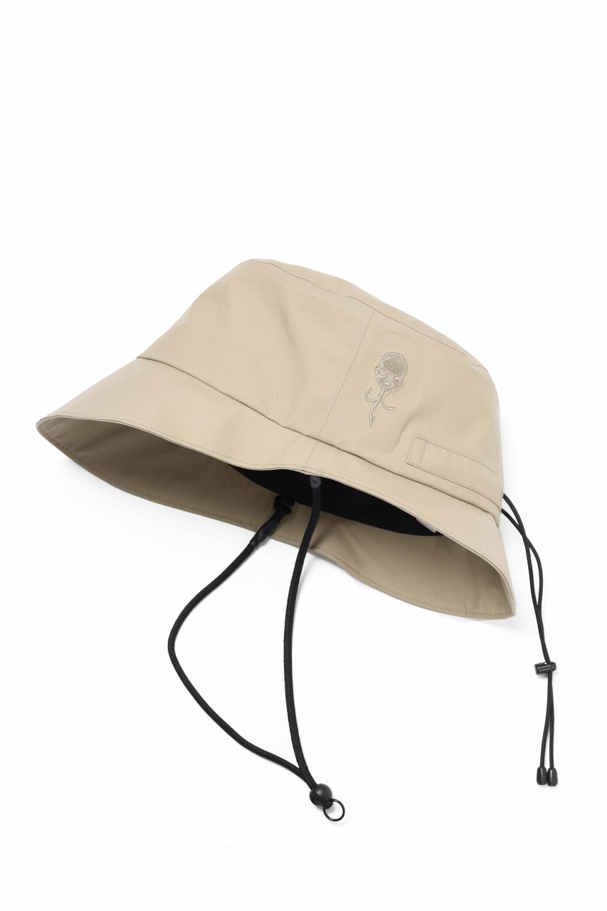 画像をギャラリービューアに読み込む, D-VEC x ALMOSTBLACK BUCKET HAT / WINDSTOPPER BY GORE-TEX LABS 3L S.D.G. (BEIGE)