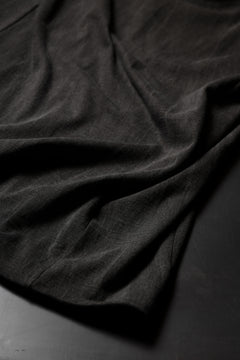 Load image into Gallery viewer, black crow x LOOM exclusive long sleeve tops / sumi dyed cotton jersey (carbon)