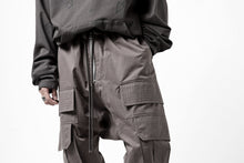 画像をギャラリービューアに読み込む, A.F ARTEFACT FRONT ZIP CARGO SARROUEL EASY PANTS (GREY)