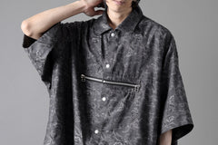 画像をギャラリービューアに読み込む, A.F ARTEFACT FRONT ZIP SQUEEZING SHIRT / PAISLEY JACQUARD (D.GREY)