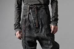 画像をギャラリービューアに読み込む, BORIS BIDJAN SABERI CROPPED TROUSER / VINYL PROCESSED & NICKEL PRESSED & ACID DYED "P15.4 CUSTOM BF-FKU10002" (DIRTY ACID DENIM)