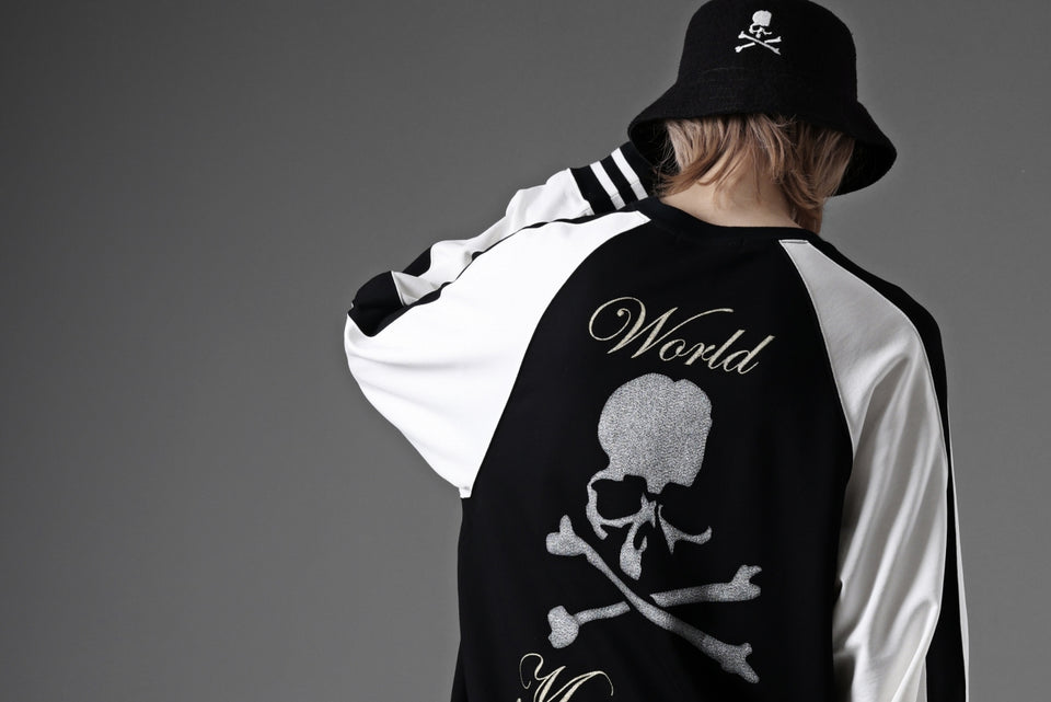 画像をギャラリービューアに読み込む, MASTERMIND WORLD SOUVENIR SWEATSHIRT / REGULAR FIT (BLACK x WHITE)