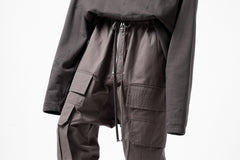 画像をギャラリービューアに読み込む, A.F ARTEFACT FRONT ZIP CARGO SARROUEL EASY PANTS (GREY)