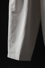 画像をギャラリービューアに読み込む, atelier AMBER TURN BACK PANTS PIG PT (white)