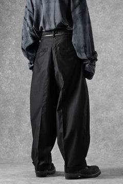 画像をギャラリービューアに読み込む, atelier AMBER COTTON SATIN TAPERED WIDE PANTS (black)