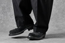 画像をギャラリービューアに読み込む, atelier AMBER COTTON SATIN TAPERED WIDE PANTS (black)