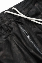 画像をギャラリービューアに読み込む, A.F ARTEFACT TUCK CARGO PANTS / METAL STEAM CAMOUFLAGE (BLACK×BROWN)