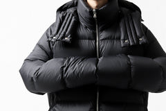 画像をギャラリービューアに読み込む, A.F ARTEFACT exclusive DUVET VERTICAL DOWN JACKET (BLACK)