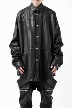 画像をギャラリービューアに読み込む, A.F ARTEFACT SNAPPED COCOON SHIRT-JACKET / SOFT GOAT LEATHER (BLACK)