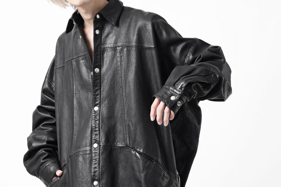 画像をギャラリービューアに読み込む, A.F ARTEFACT SNAPPED COCOON SHIRT-JACKET / SOFT GOAT LEATHER (BLACK)