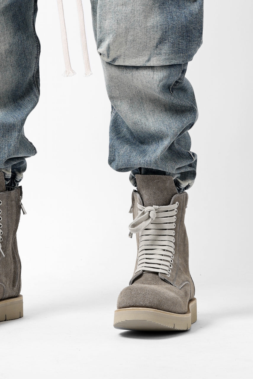 Load image into Gallery viewer, A.F ARTEFACT x Portaille LACE-UP SIDE ZIP BOOTS / SOFT SUEDE (GREIGE)