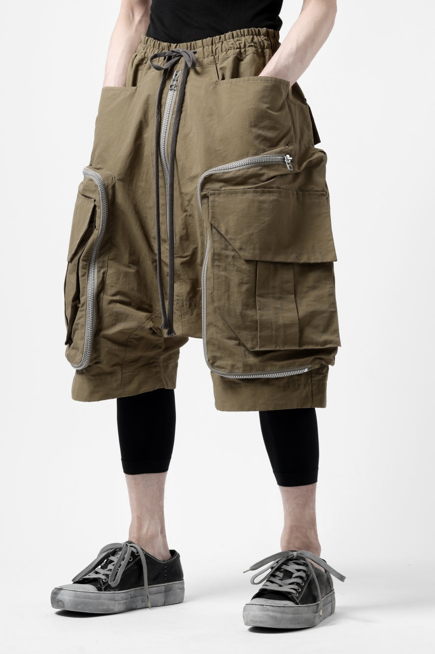 画像をギャラリービューアに読み込む, A.F ARTEFACT RADICAL-ZIP MILITARY SARROUEL SHORTS (BEIGE)