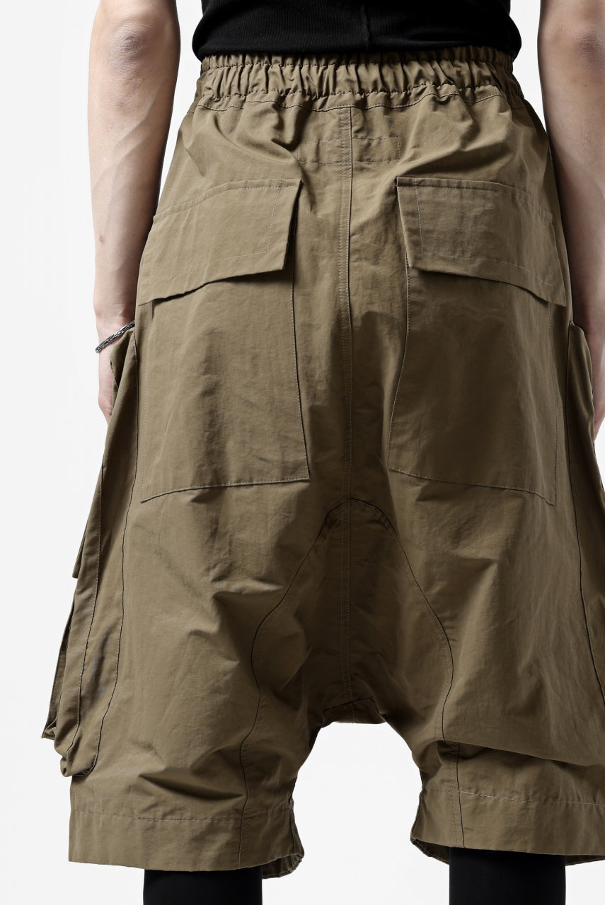 画像をギャラリービューアに読み込む, A.F ARTEFACT RADICAL-ZIP MILITARY SARROUEL SHORTS (BEIGE)