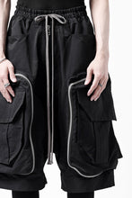 画像をギャラリービューアに読み込む, A.F ARTEFACT RADICAL-ZIP MILITARY SARROUEL SHORTS (BLACK)
