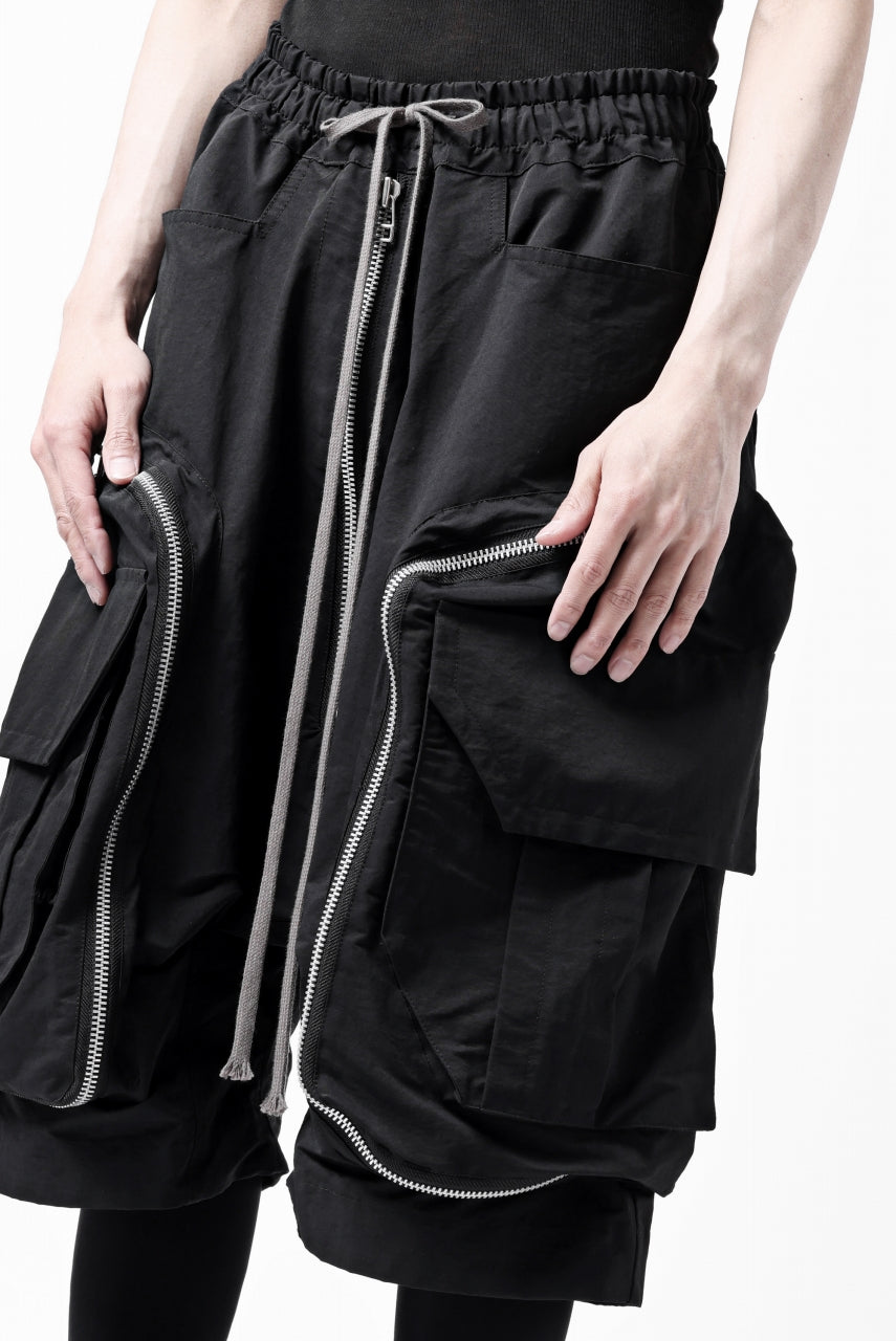 画像をギャラリービューアに読み込む, A.F ARTEFACT RADICAL-ZIP MILITARY SARROUEL SHORTS (BLACK)