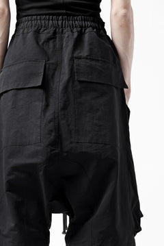 画像をギャラリービューアに読み込む, A.F ARTEFACT RADICAL-ZIP MILITARY SARROUEL SHORTS (BLACK)