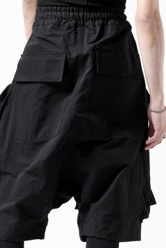 画像をギャラリービューアに読み込む, A.F ARTEFACT RADICAL-ZIP MILITARY SARROUEL SHORTS (BLACK)