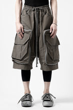 画像をギャラリービューアに読み込む, A.F ARTEFACT RADICAL-ZIP MILITARY SARROUEL SHORTS (KHAKI)