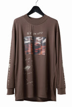 画像をギャラリービューアに読み込む, A.F ARTEFACT THICK-COLLAR BASIC L/S T-SHIRT / TYPE A PRINT (BROWN)