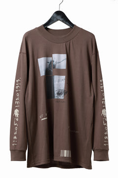 画像をギャラリービューアに読み込む, A.F ARTEFACT THICK-COLLAR BASIC L/S T-SHIRT / TYPE B PRINT (BROWN)
