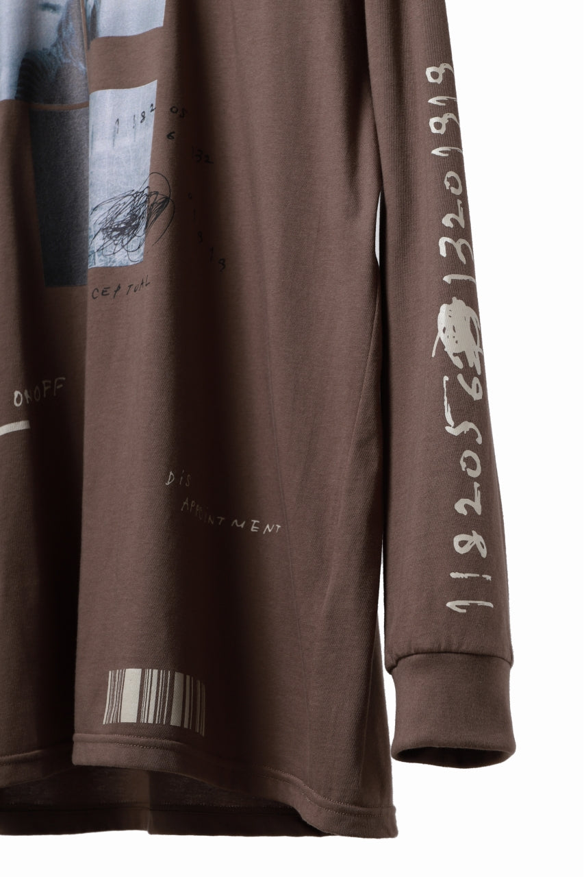 画像をギャラリービューアに読み込む, A.F ARTEFACT THICK-COLLAR BASIC L/S T-SHIRT / TYPE B PRINT (BROWN)