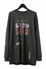 画像をギャラリービューアに読み込む, A.F ARTEFACT THICK-COLLAR BASIC L/S T-SHIRT / TYPE A PRINT (KHAKI)