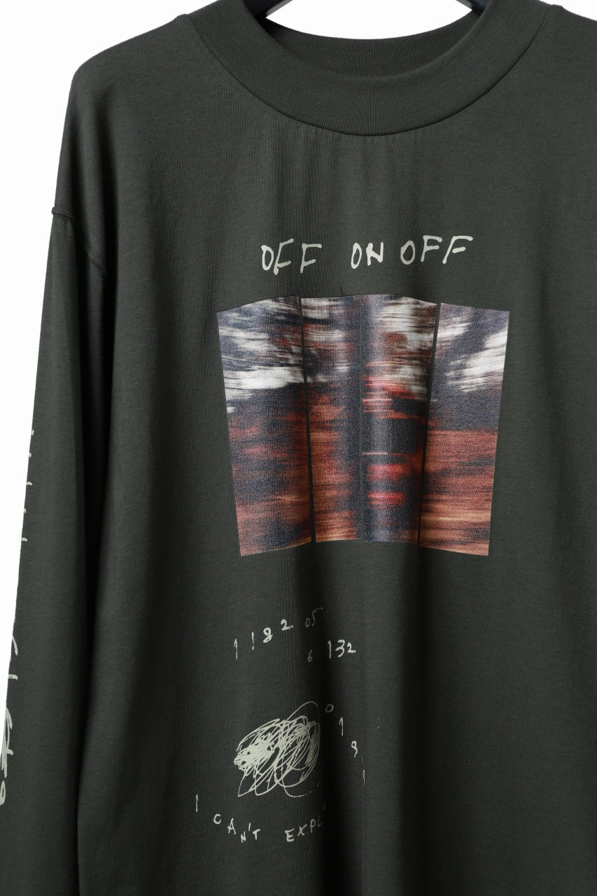 画像をギャラリービューアに読み込む, A.F ARTEFACT THICK-COLLAR BASIC L/S T-SHIRT / TYPE A PRINT (KHAKI)