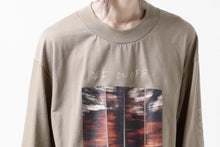 画像をギャラリービューアに読み込む, A.F ARTEFACT THICK-COLLAR BASIC L/S T-SHIRT / TYPE A PRINT (BEIGE)